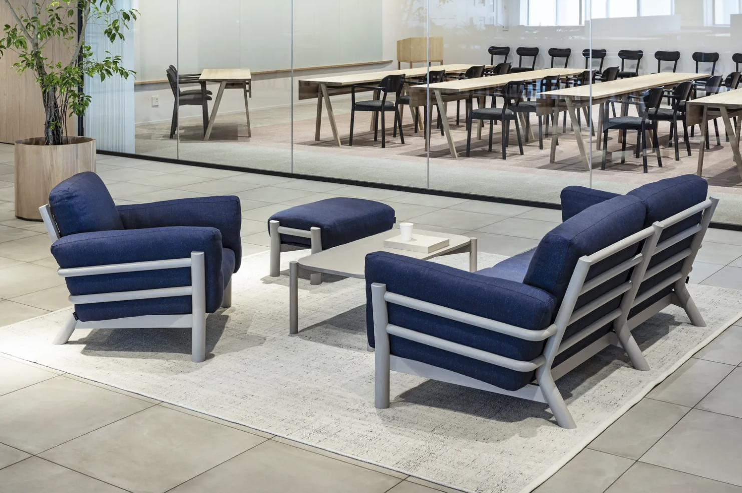 Castor Sofa 三人沙發