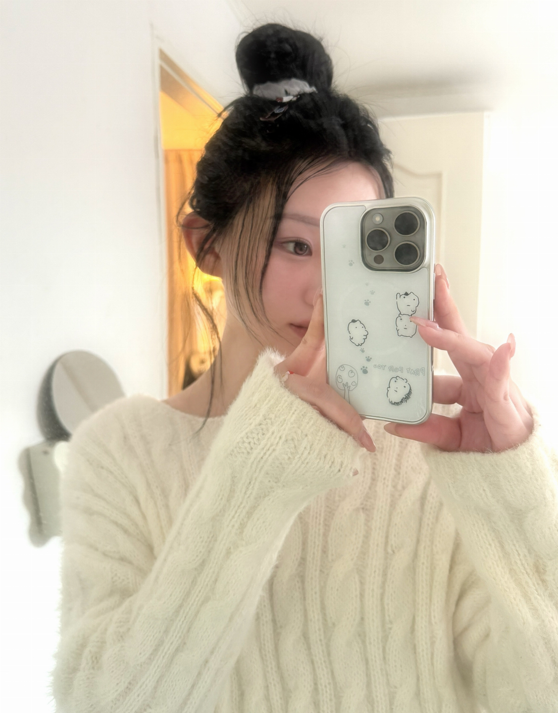 【預購】韓國雪狗 neujeok x 168cm 銀框星空雪球 聯名手機殼