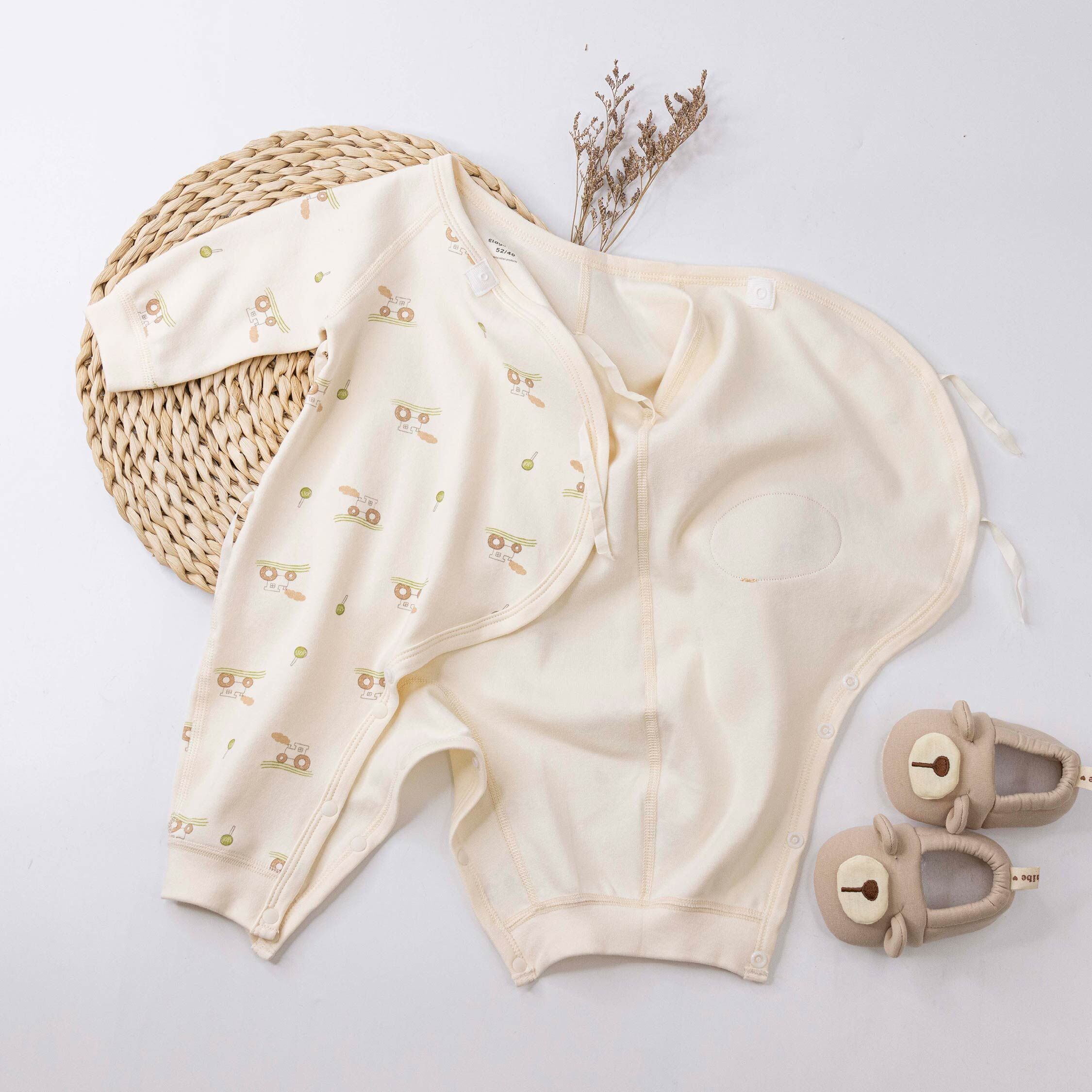 衣拉語【JG5220】手繪小火車開襟式連身衣