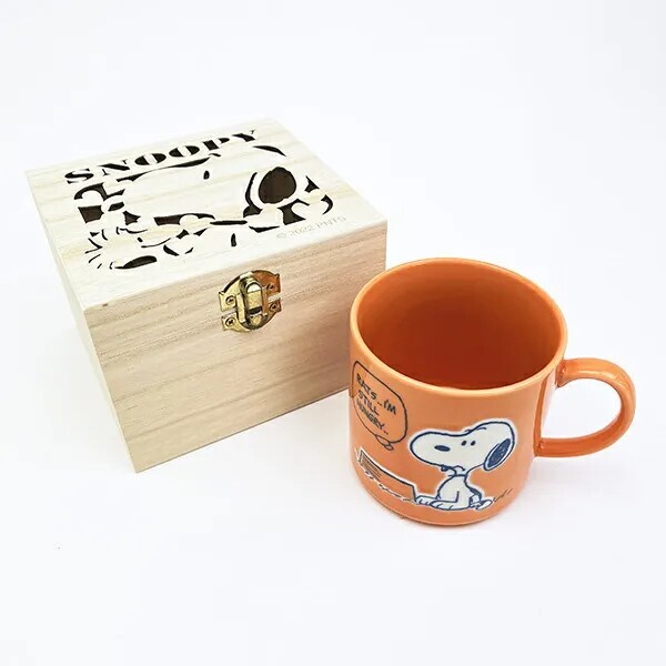 Snoopy Wooden Box Mug (Orange)