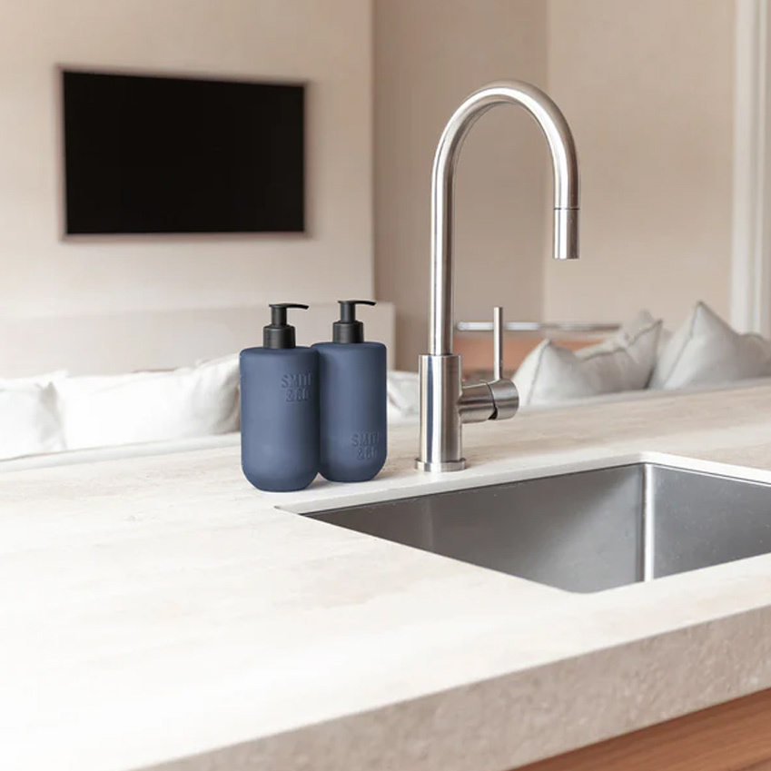 Smith & Co.｜手部及身體乳 - 煙燻麂皮與佛手柑 400ml