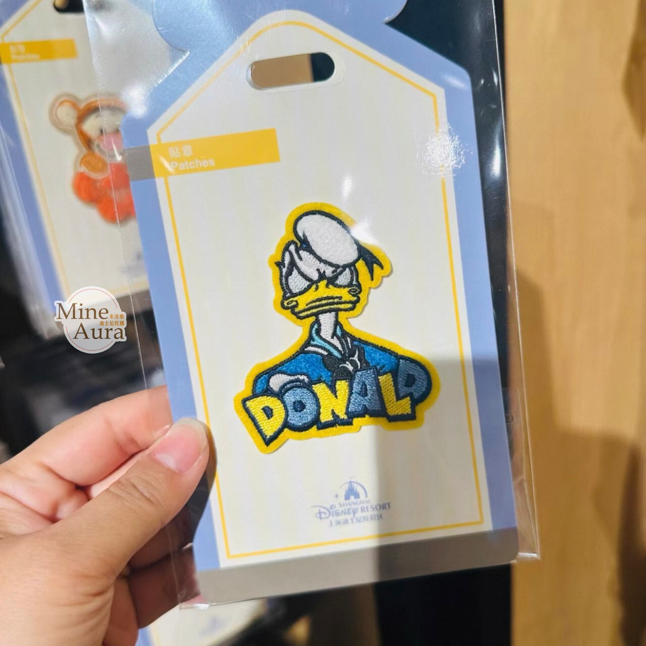 唐老鴨 Donald 圖案 刺繡 貼布 貼章 -上海迪士尼樂園