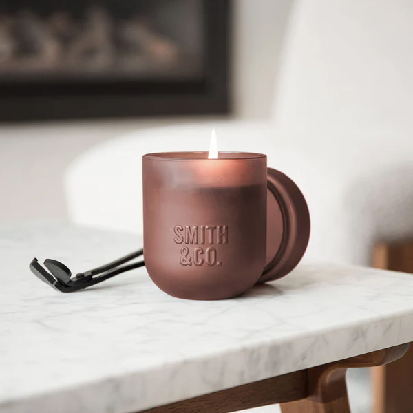 Smith & Co.｜香氛蠟燭 - 黑沉香與番紅花 250g