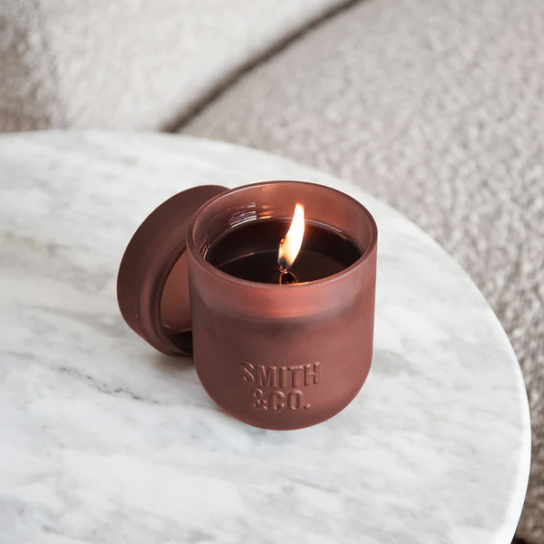 Smith & Co.｜香氛蠟燭 - 黑沉香與番紅花 250g