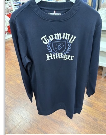 Tommy Hilfiger 胸前徽章字母 女款 洋裝 長版 長袖上衣
