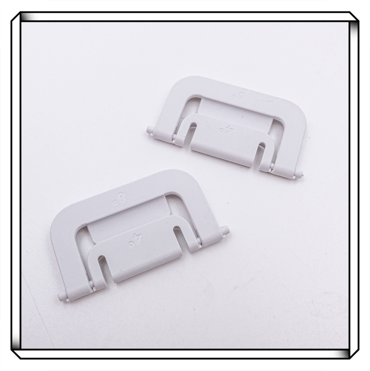 Logitech 羅技 G715 炫光機械式鍵盤腳架