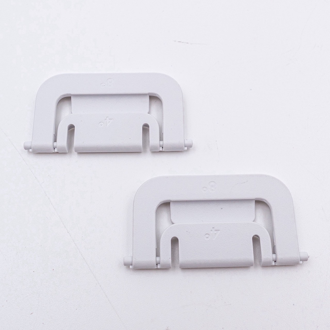 Logitech 羅技 G715 炫光機械式鍵盤腳架