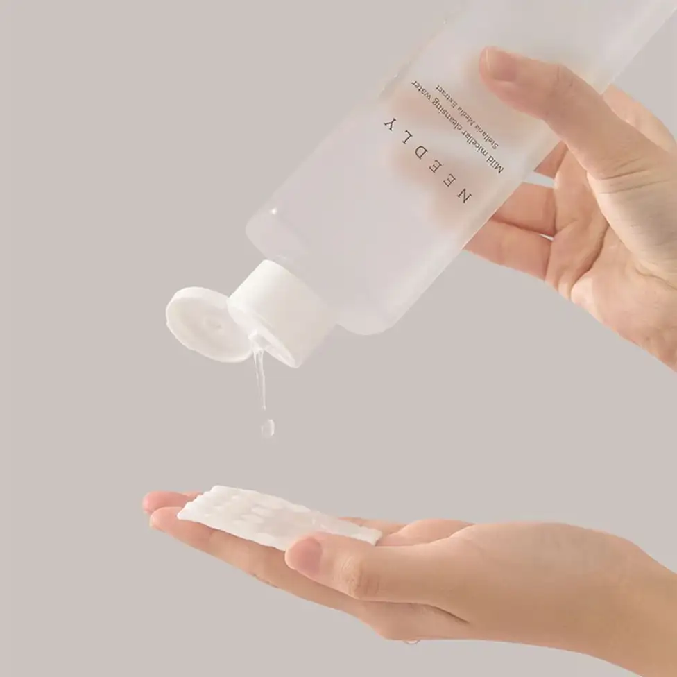 現 貨丨NEEDLY 清爽配方温和型微孔潔面卸妝水 390mL