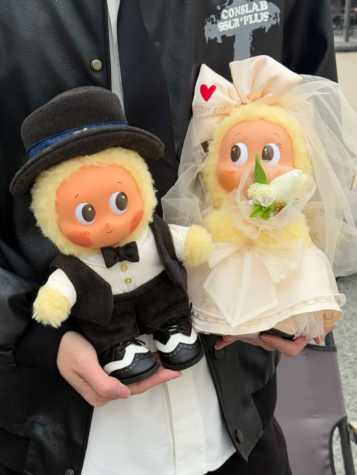 POPMART 泡泡瑪特 情人節限定 星星人 怦然星動系列 糖膠毛絨公仔禮盒 婚紗 西裝 毛絨娃娃 (兩隻一對 不拆賣) /預購