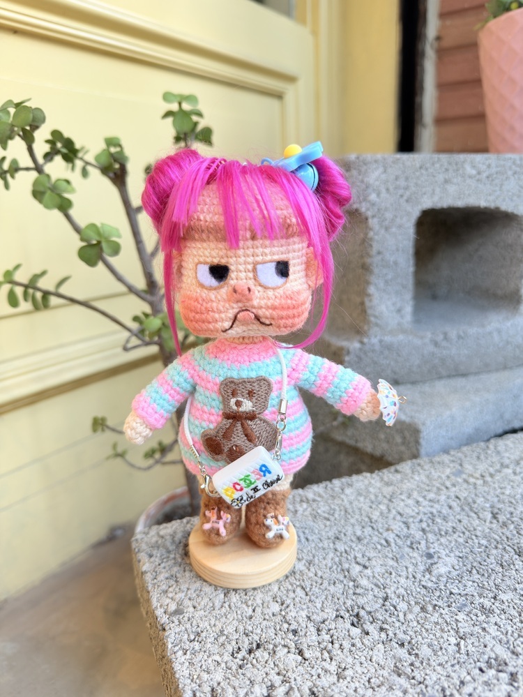 熊熊條紋洋裝丸子頭醜娃吊飾-38號『約15cm』