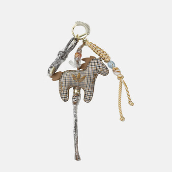 【 adidas KEY CHAIN 小馬鑰匙圈 - 咖啡格紋 】