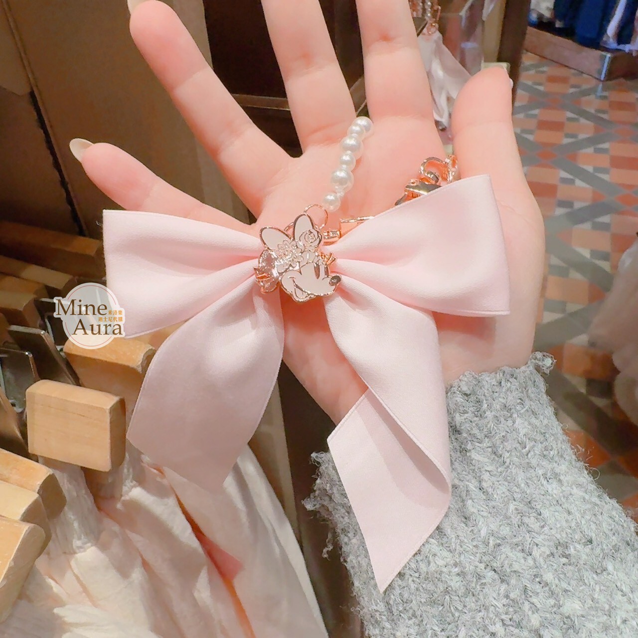 2026 春日系列 米妮 Minnie 粉色 蝴蝶結綁帶造型 鑰匙圈 吊飾 -香港迪士尼樂園
