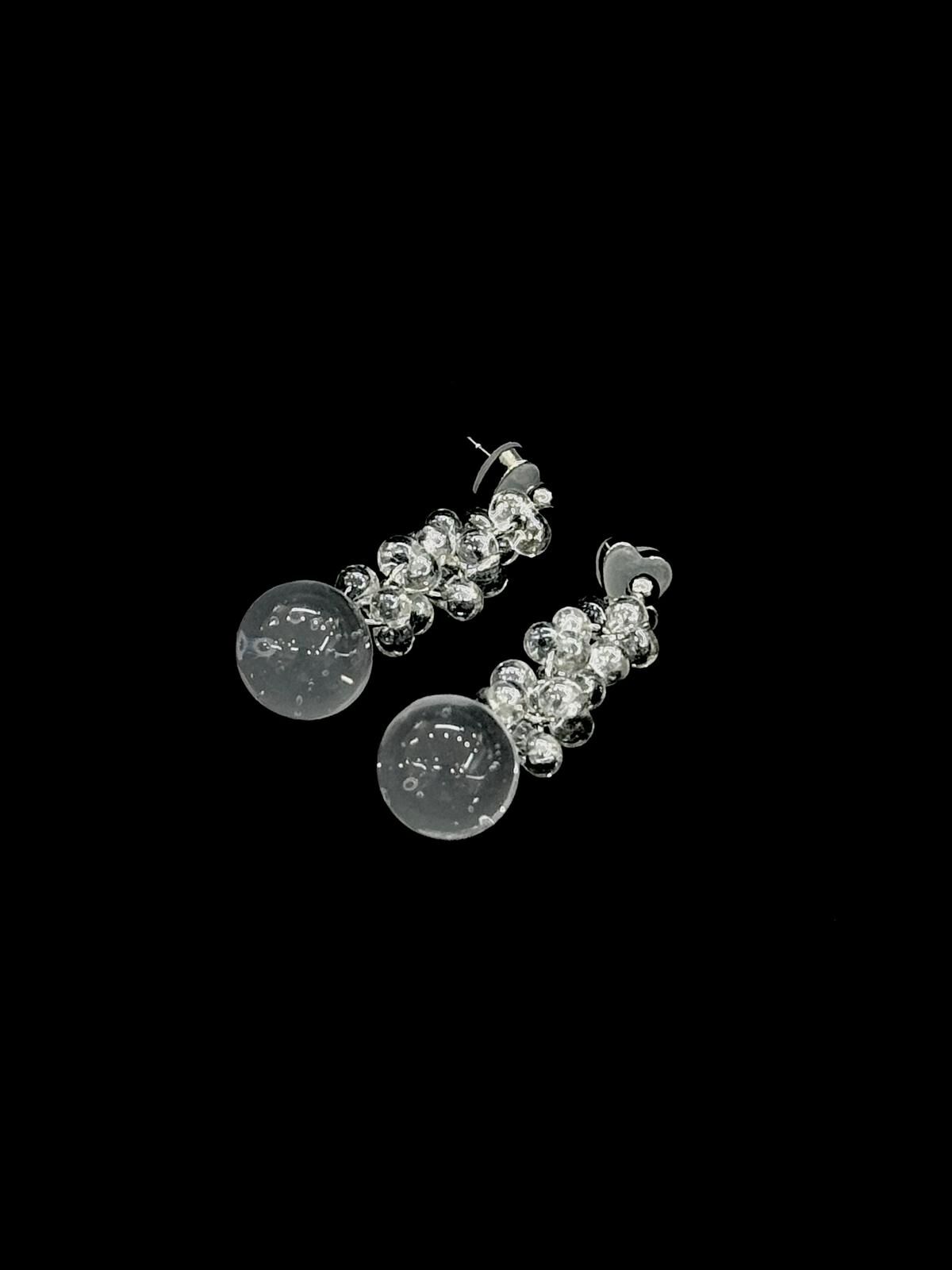 1.st 日本手作直排大小透明珠耳環