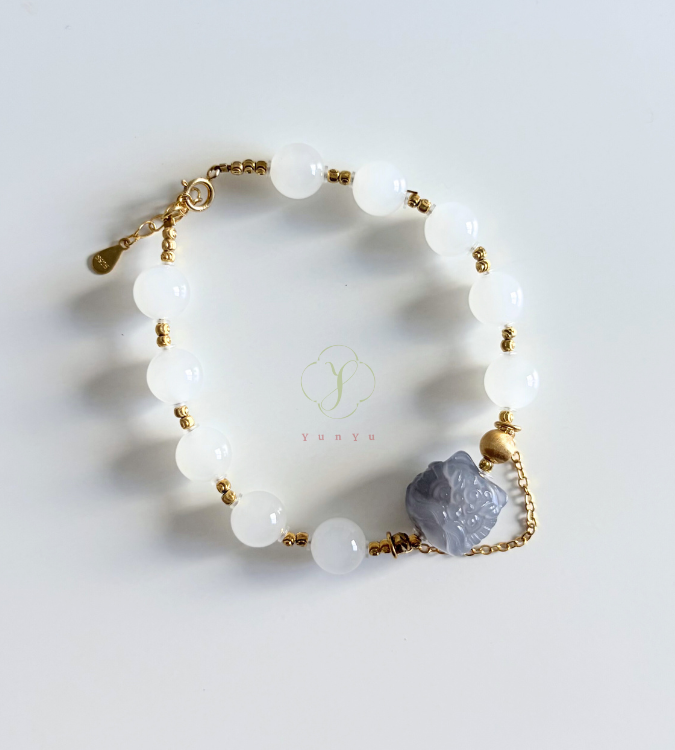 煙紫醒獅配白玉