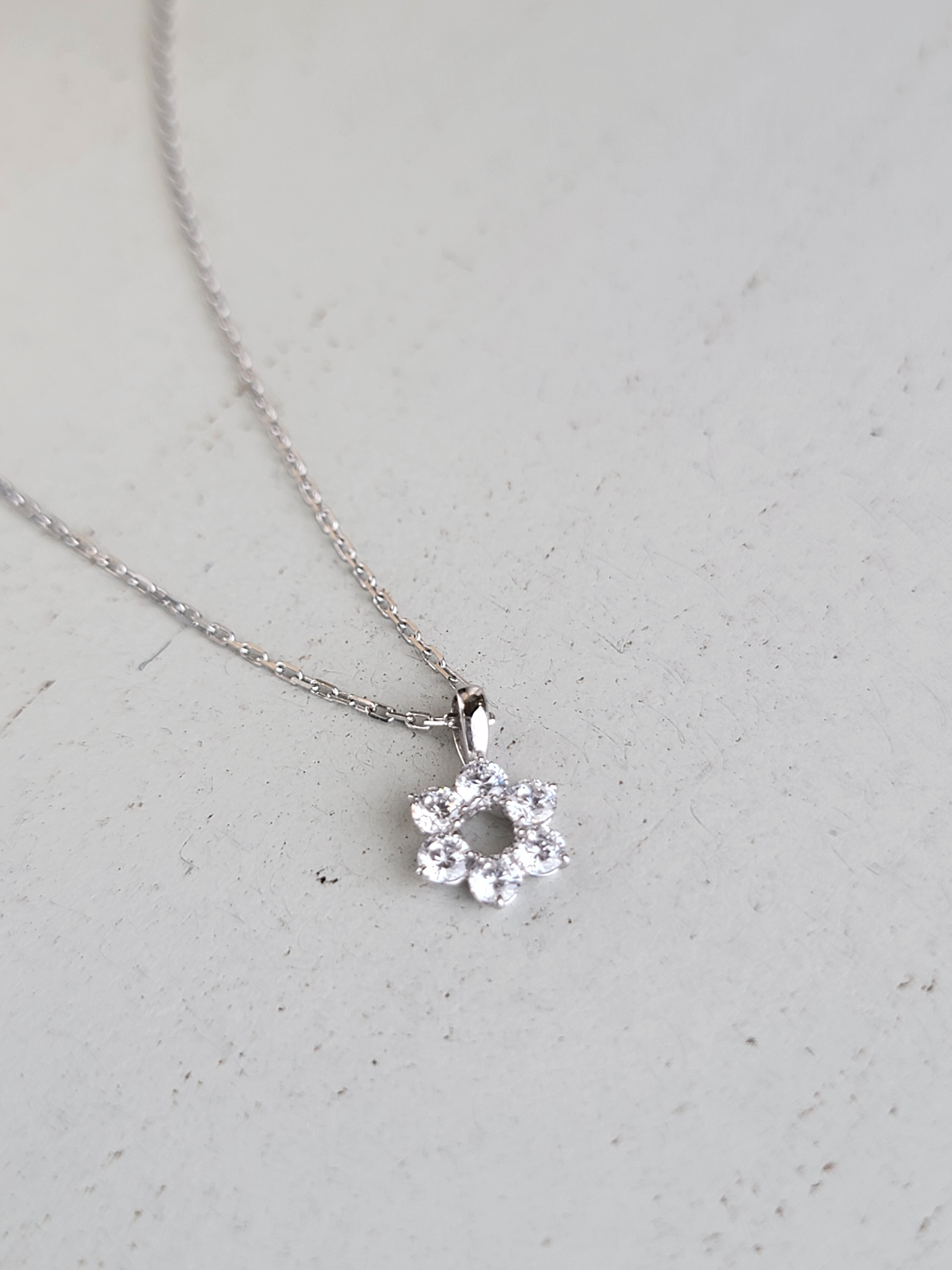 【me.luxe】SV小花鋯石項鍊