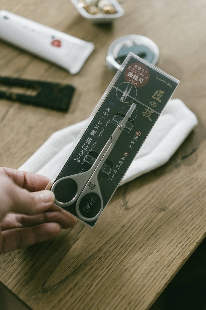 匠之技 Green Bell 日本製不鏽鋼曲線薄刃修眉修容剪