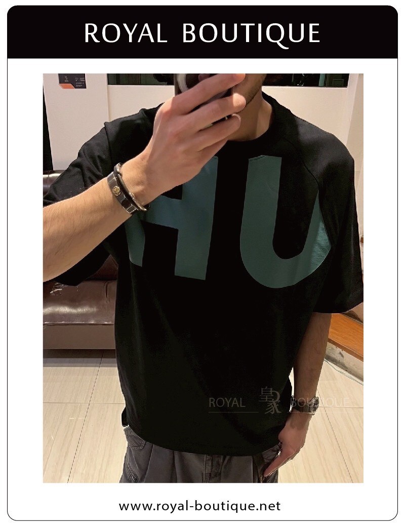 BOSS HUGO胸前立體英字拉克蘭袖寬版短T