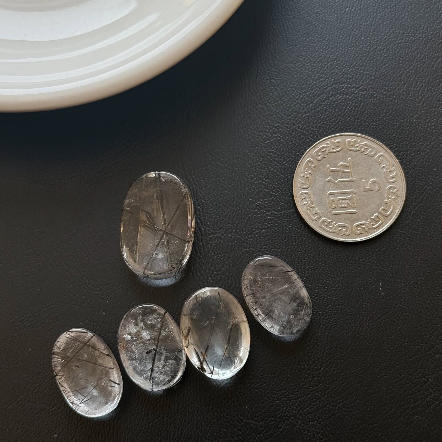 [原石] 黑髮晶碧璽 水晶蛋面