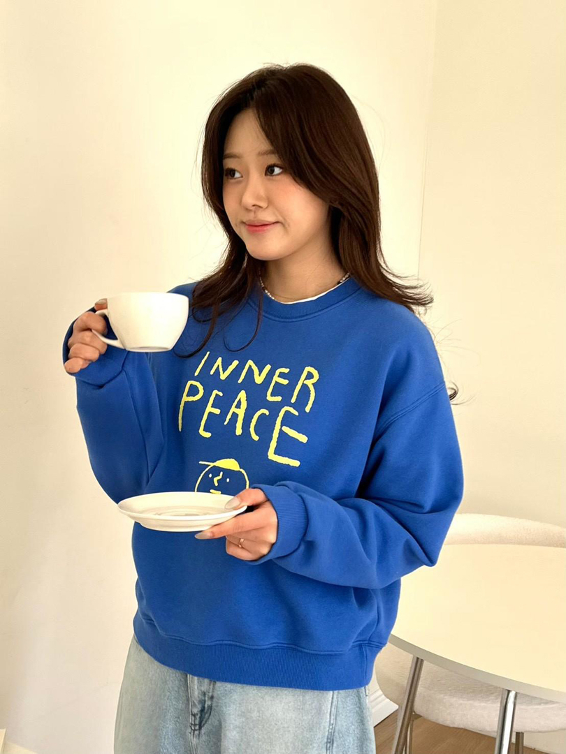 早春寬鬆休閒穿搭★減齡亮色長袖上衣