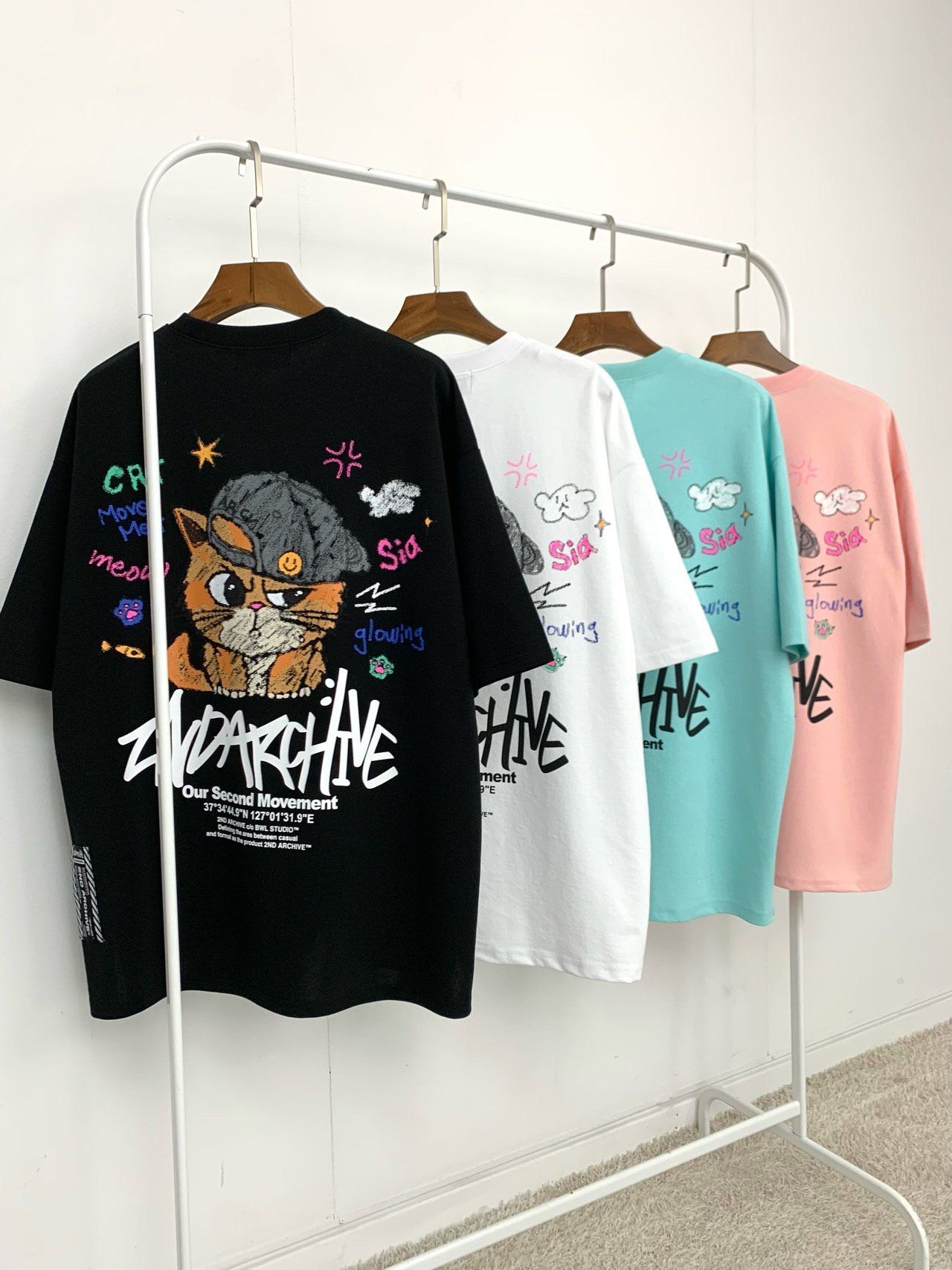 貓仔圖案英文字短袖Tee 2nd-327T