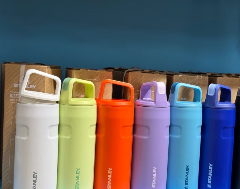 【預購】Stanley IceFlow H021354 帶蓋便攜式水瓶 16oz