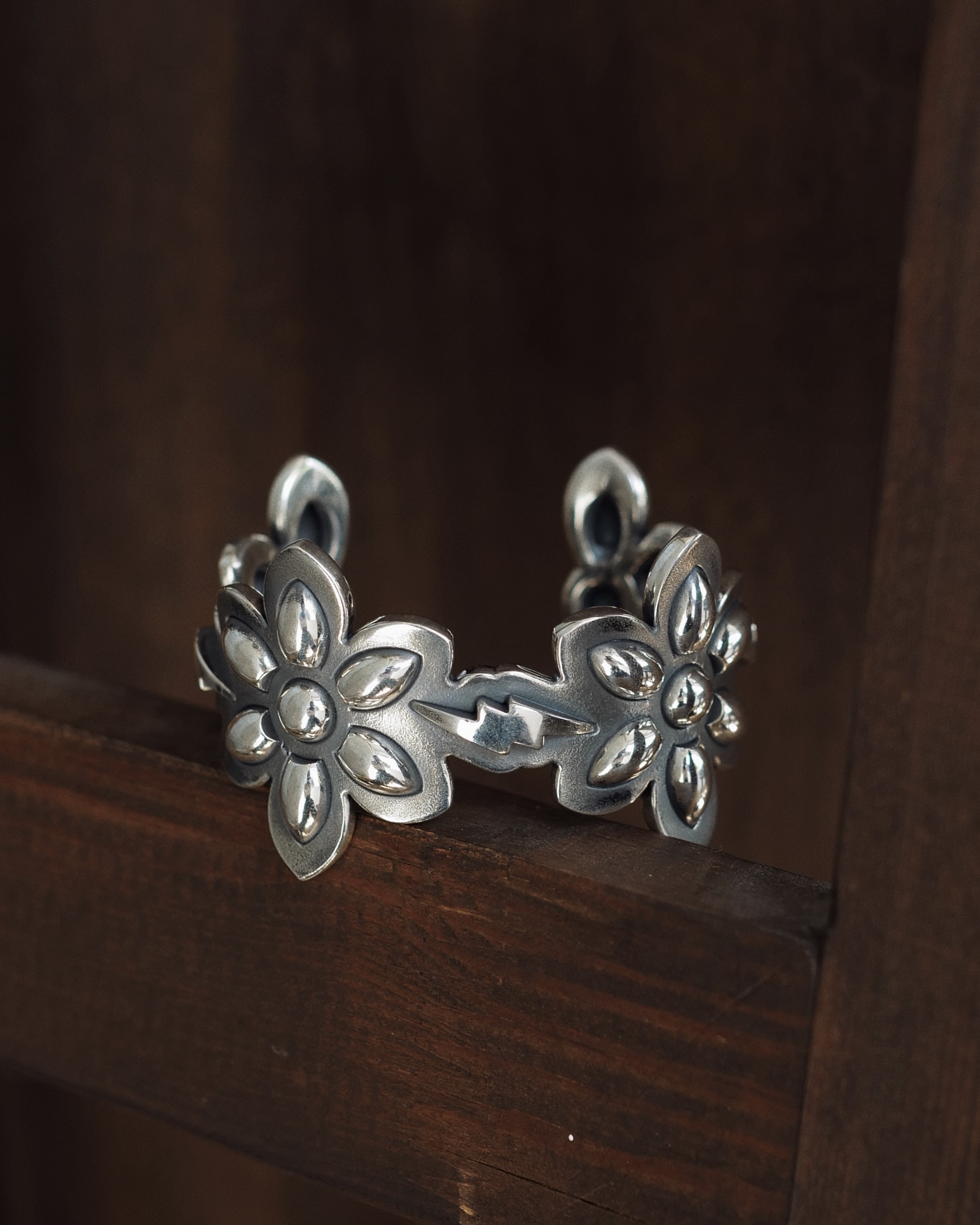 GA Rosette Shazam Bangle