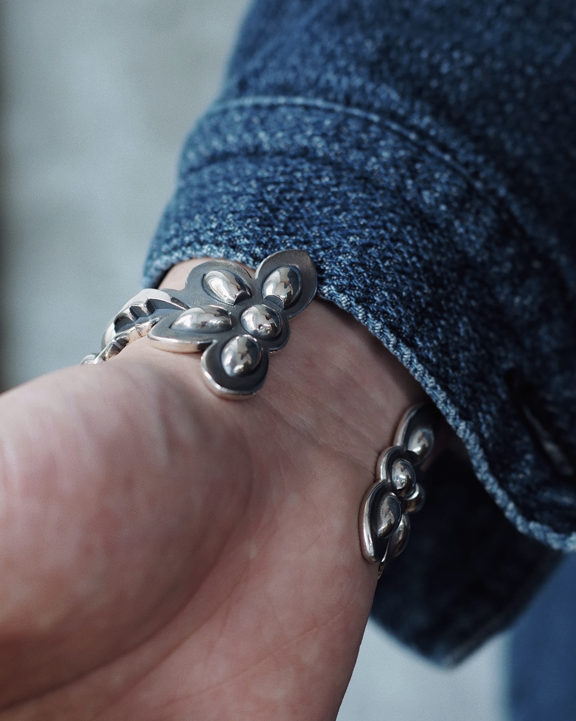 GA Rosette Shazam Bangle
