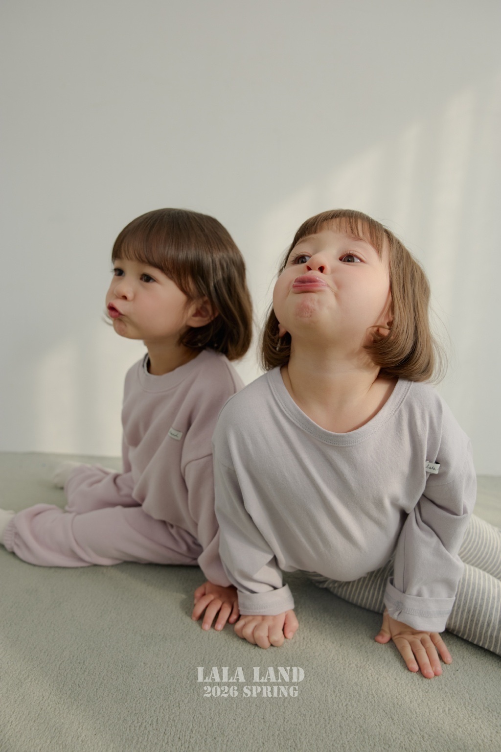 正韓春lalaland 小童五色小標素色上衣