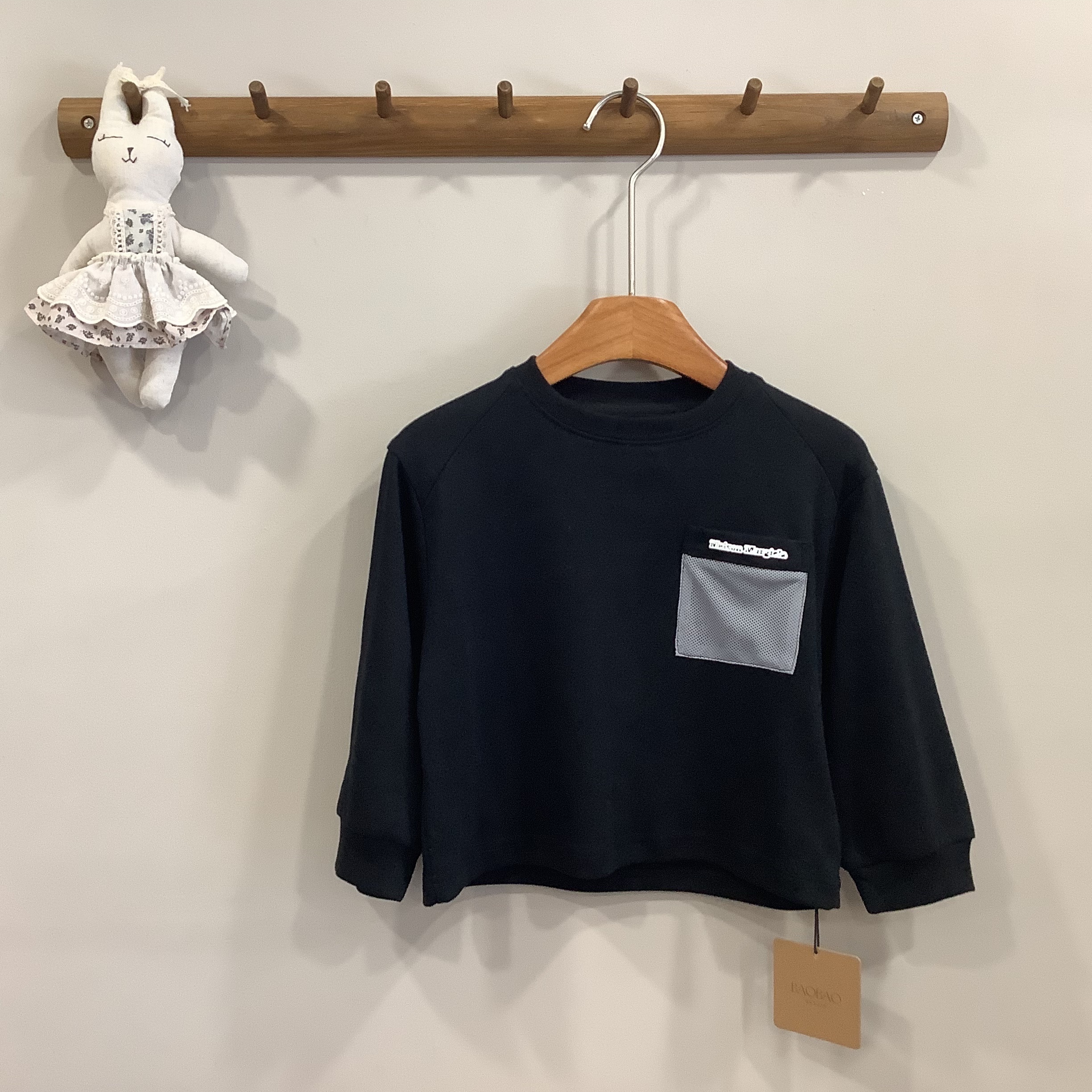 A04262拼接網布造型上衣