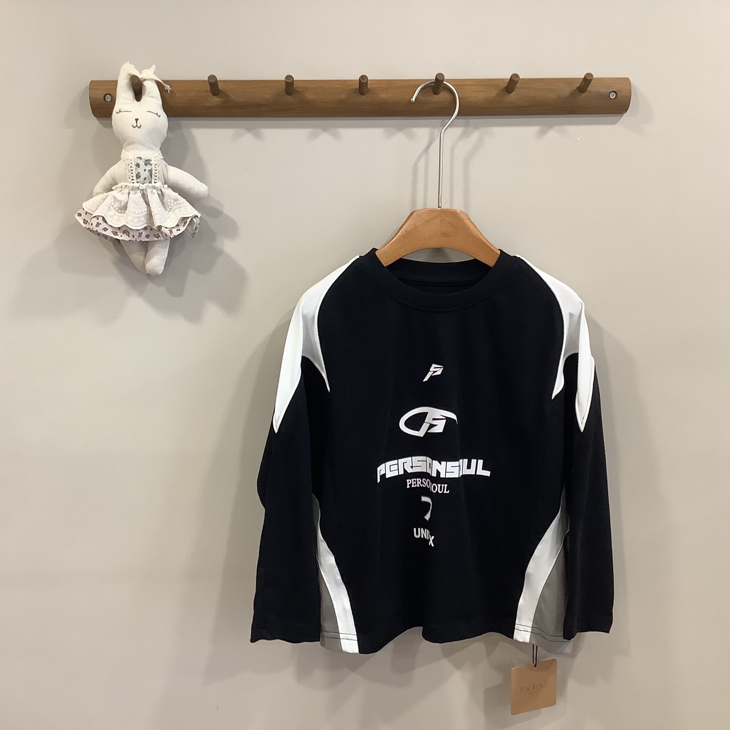 A04200街頭風拼接上衣