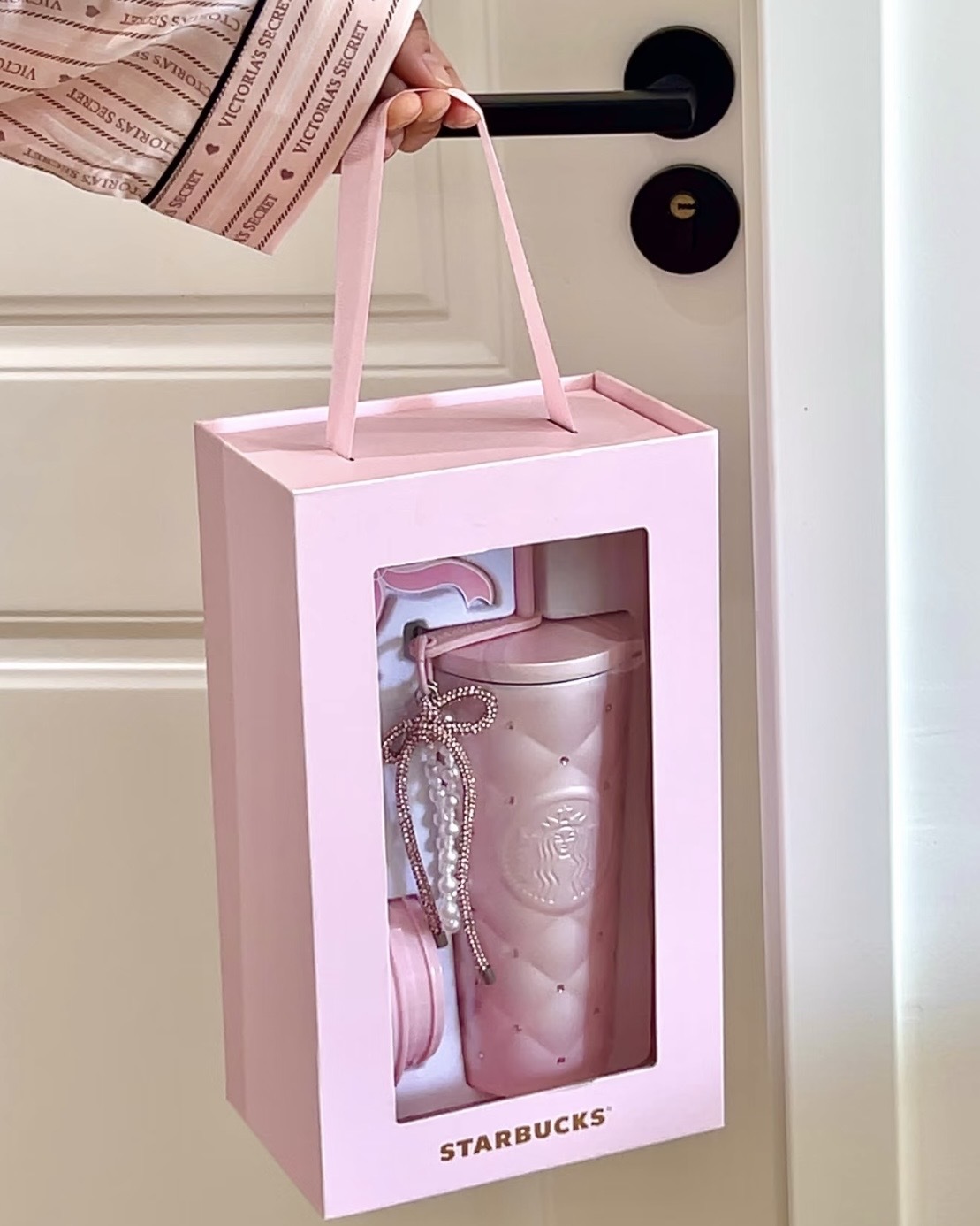 STARBUCKS 星巴克 2026 情人節限定 菱格紋鑽 愛心波點 吸管杯 隨行杯 水杯 保溫杯 不鏽鋼杯 桌面杯 雙蓋 / 預購