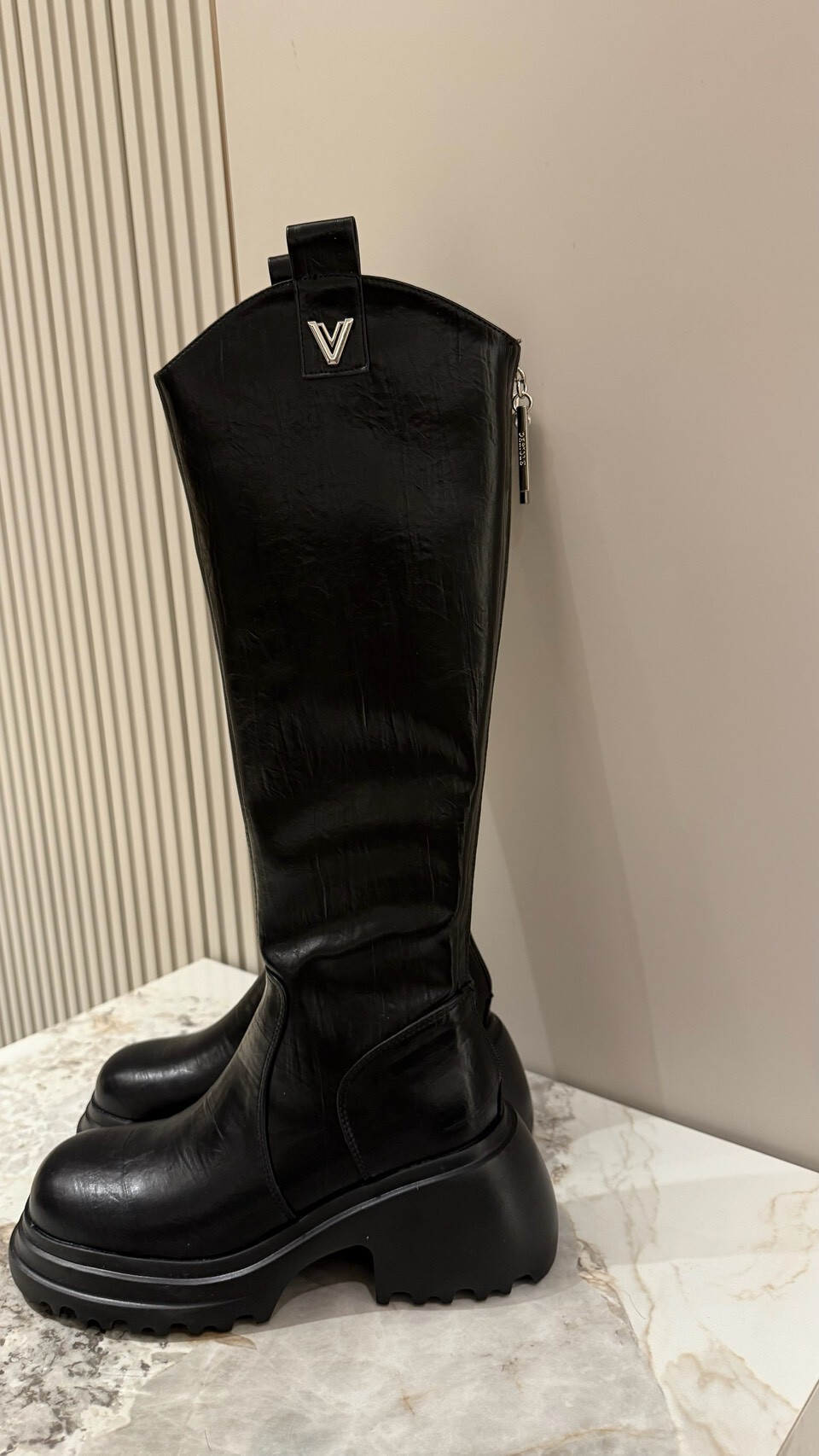 弧線指揮官’Pitch arc—彈力長靴