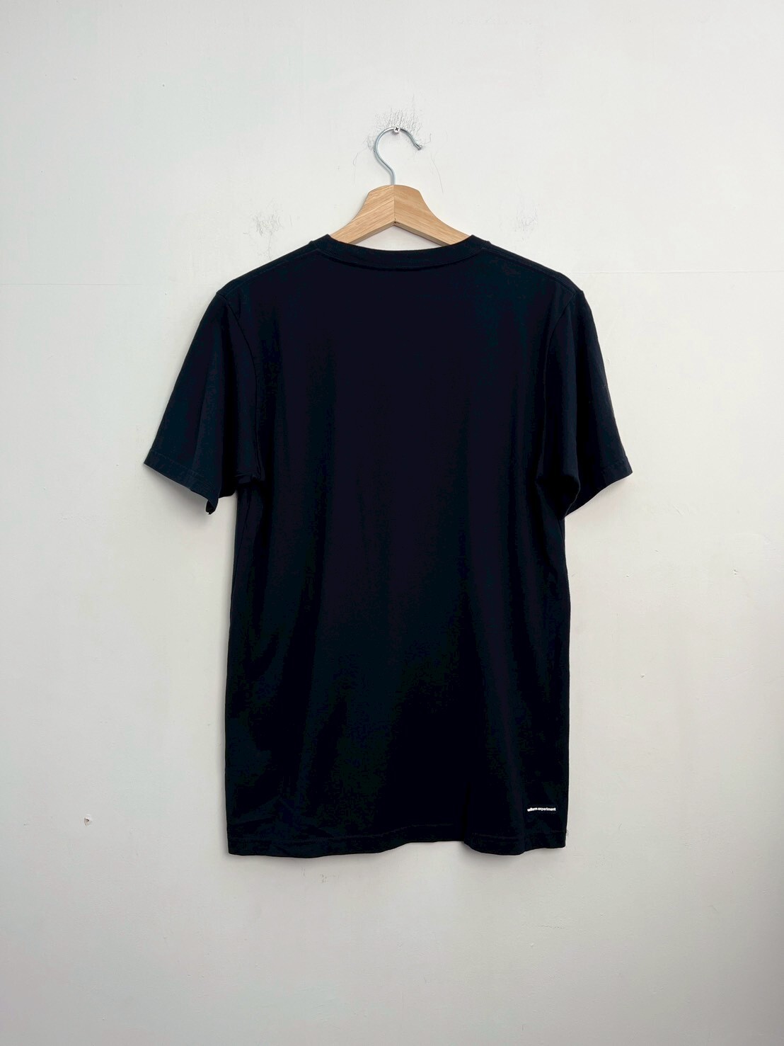Uniform Experiment T-SHIRT SIZE 3