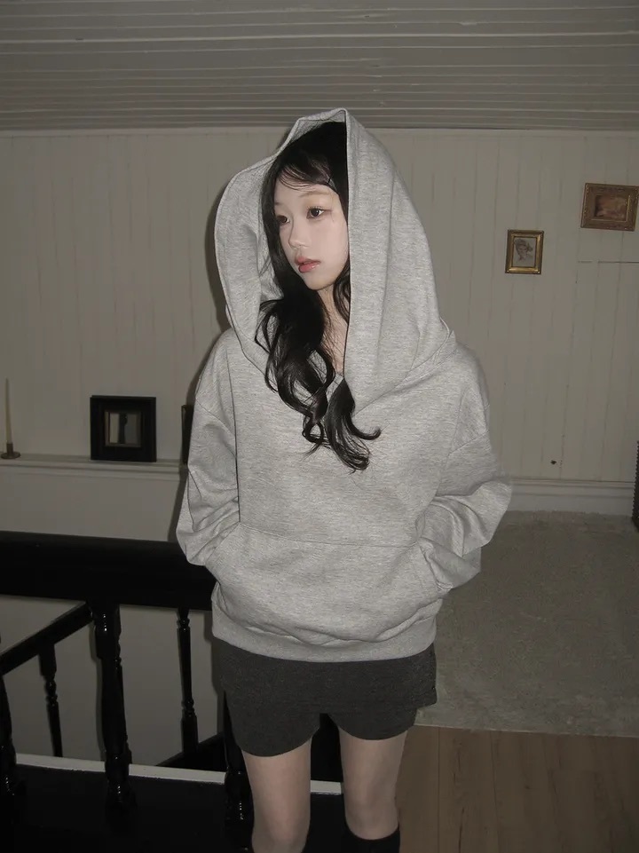 【18/2完額外95折優惠！首批優惠價預訂】韓國露肩連帽衛衣（3色）