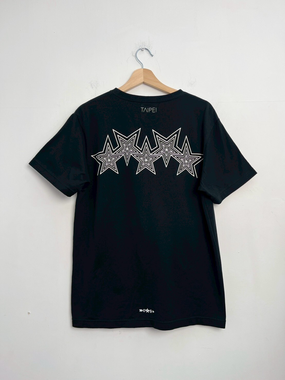 CODY SANDERSON 5 STAR LOGO T-SHIRT SIZE L