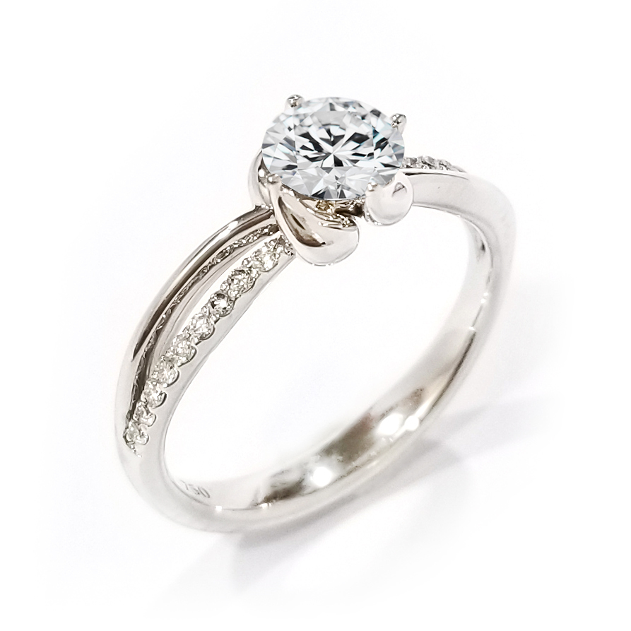 18K白金天然鑽石花卉扭臂戒指托