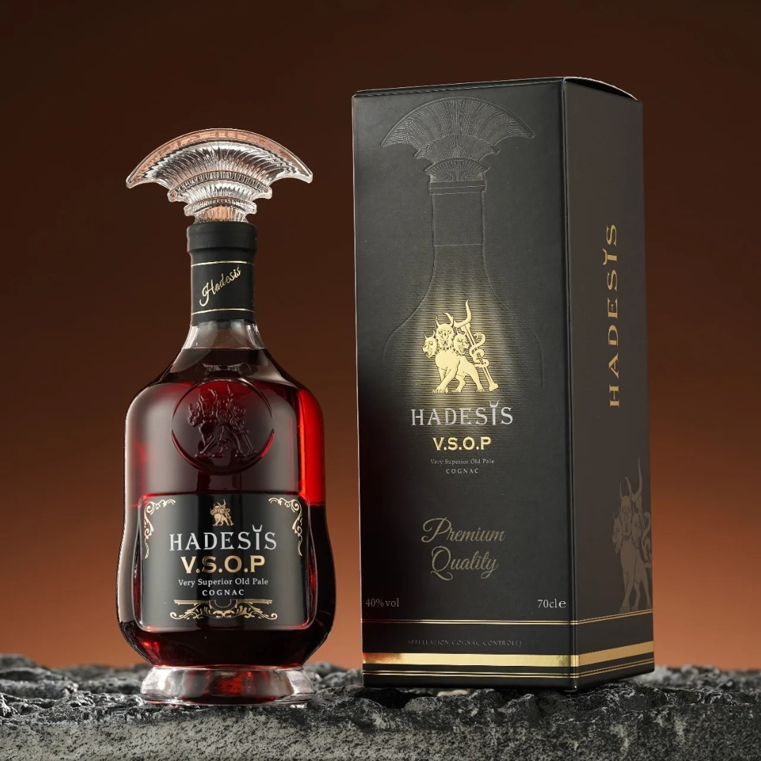 HADESIS 黑帝斯 V.S.O.P 700ml (有盒裝)