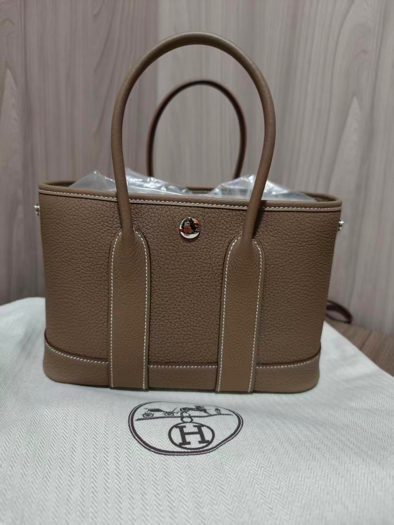 Garden party mini 18 etoupe leather K