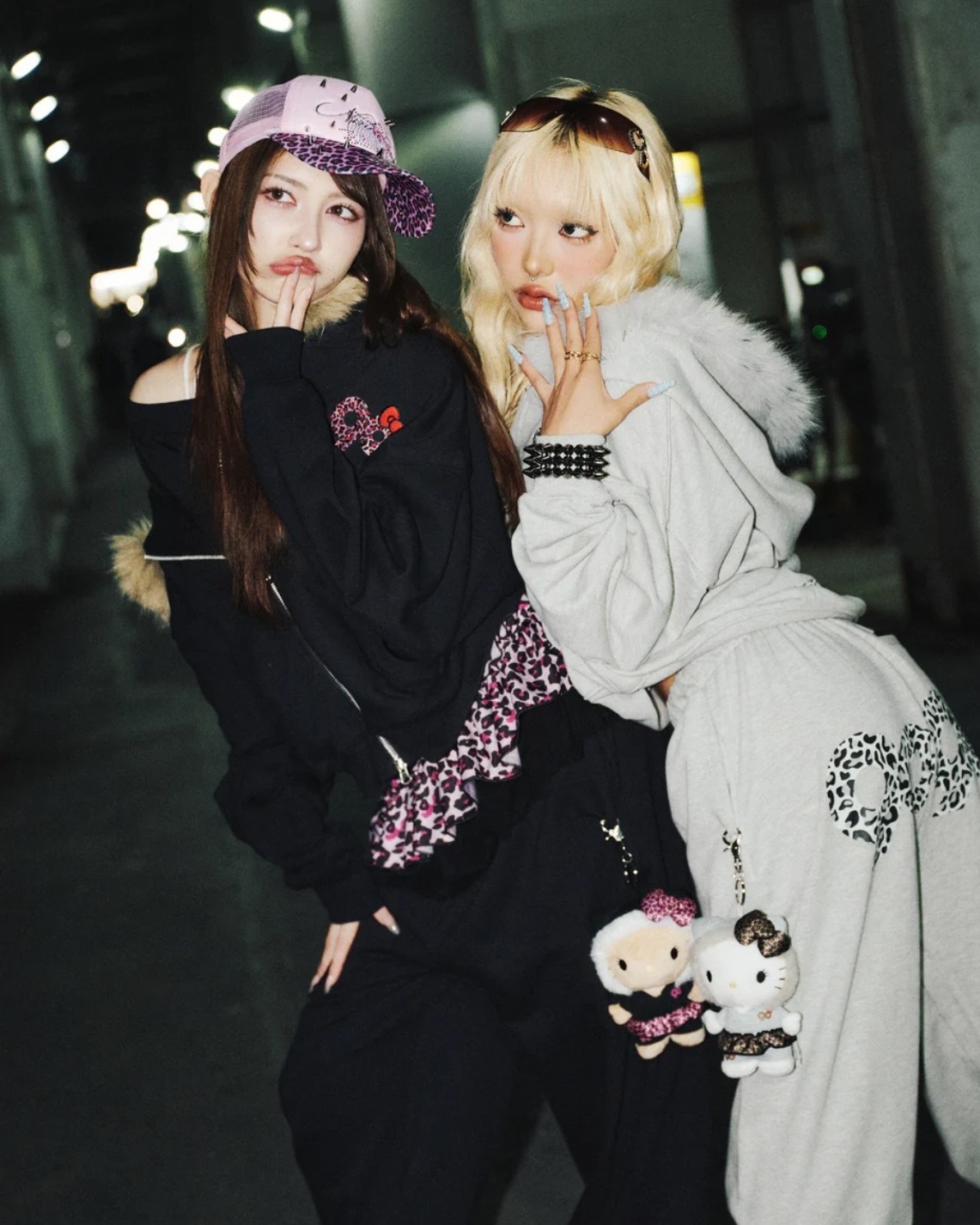 9090 Girl × Hello Kitty 聯名系列 棉褲 毛絨 吊飾 連帽外套 七款