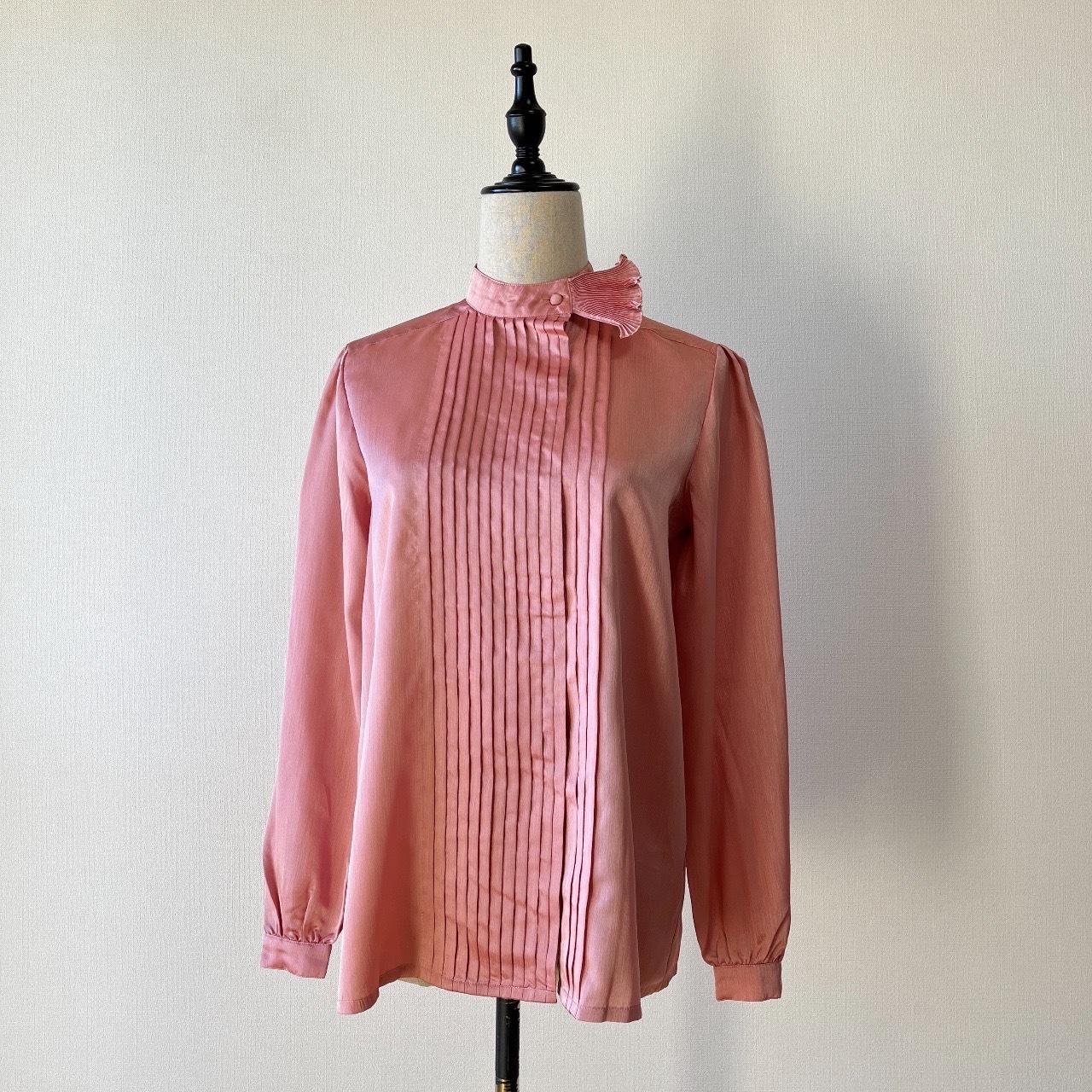 Louis Joone莓紅色古著上衣