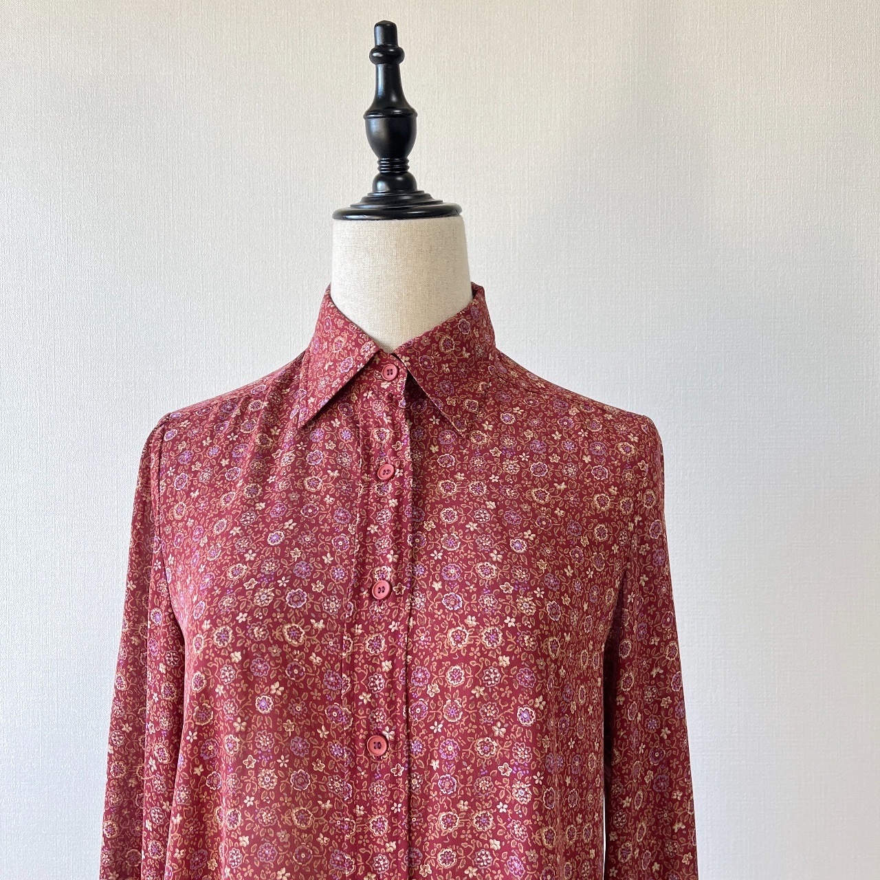 酒紅色碎花古著上衣