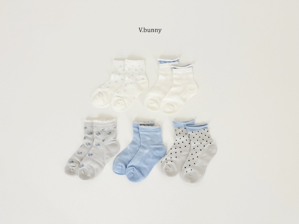 正韓春Vbunny 灰色點點襪子組