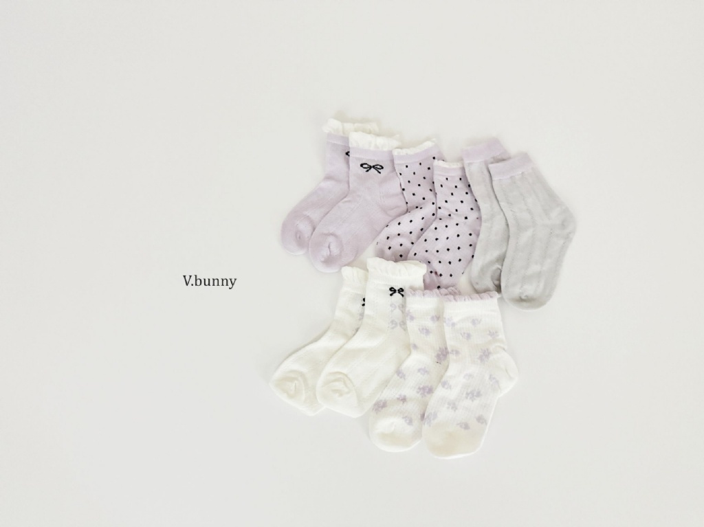 正韓春Vbunny 紫色點點蝴蝶結襪子組