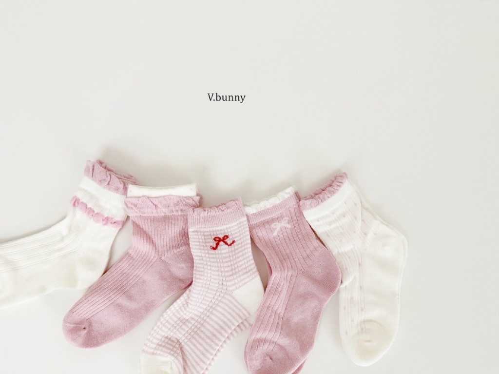 正韓春Vbunny 粉粉嫩嫩蝴蝶結襪子組