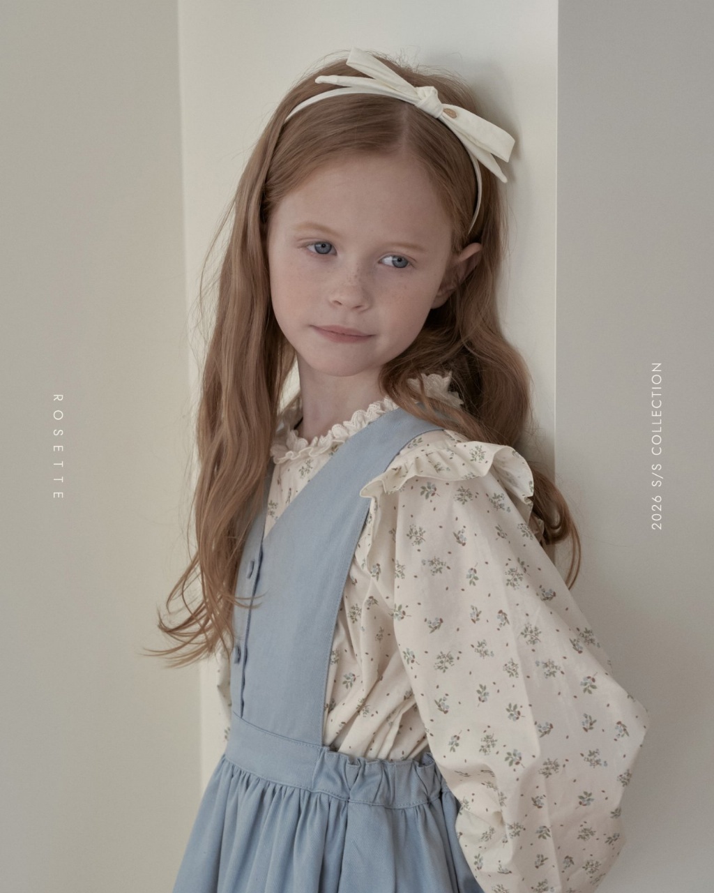 正韓春Rosette 兩色鄉村感飛袖上衣