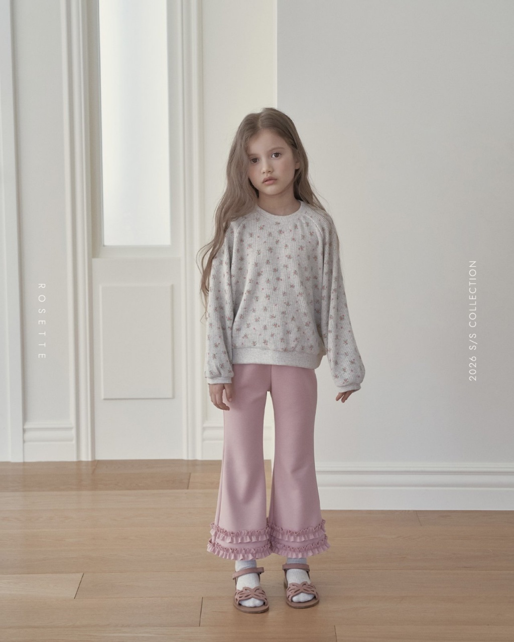 正韓春Rosette 三色花瓣喇叭褲