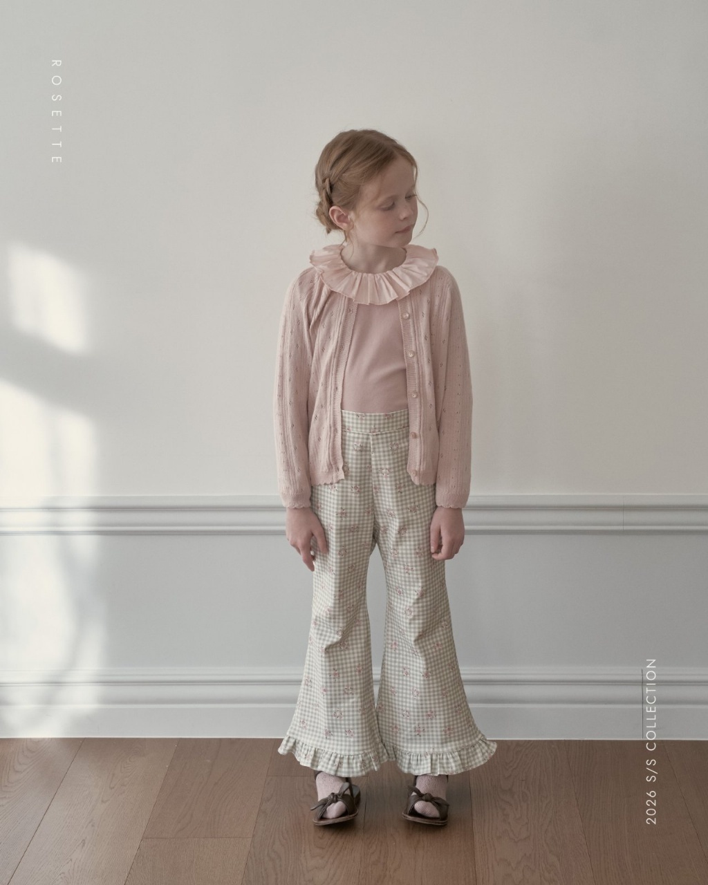 正韓春Rosette 兩色花朵格子喇叭褲