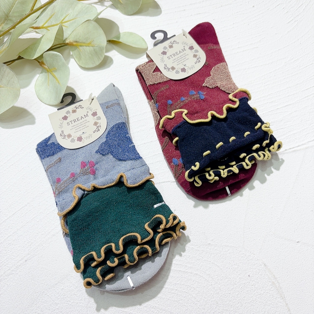 北歐風圖案荷葉邊短襪