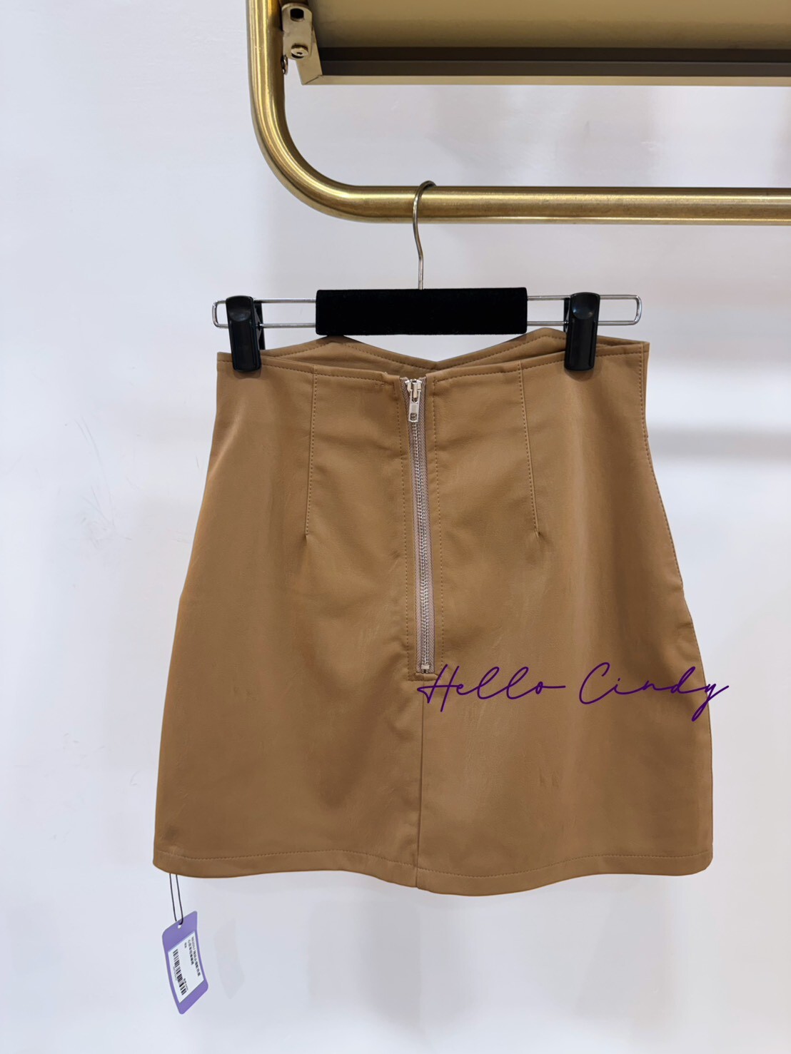 B02057 辣妹必備駝色愛心皮革短褲褲裙