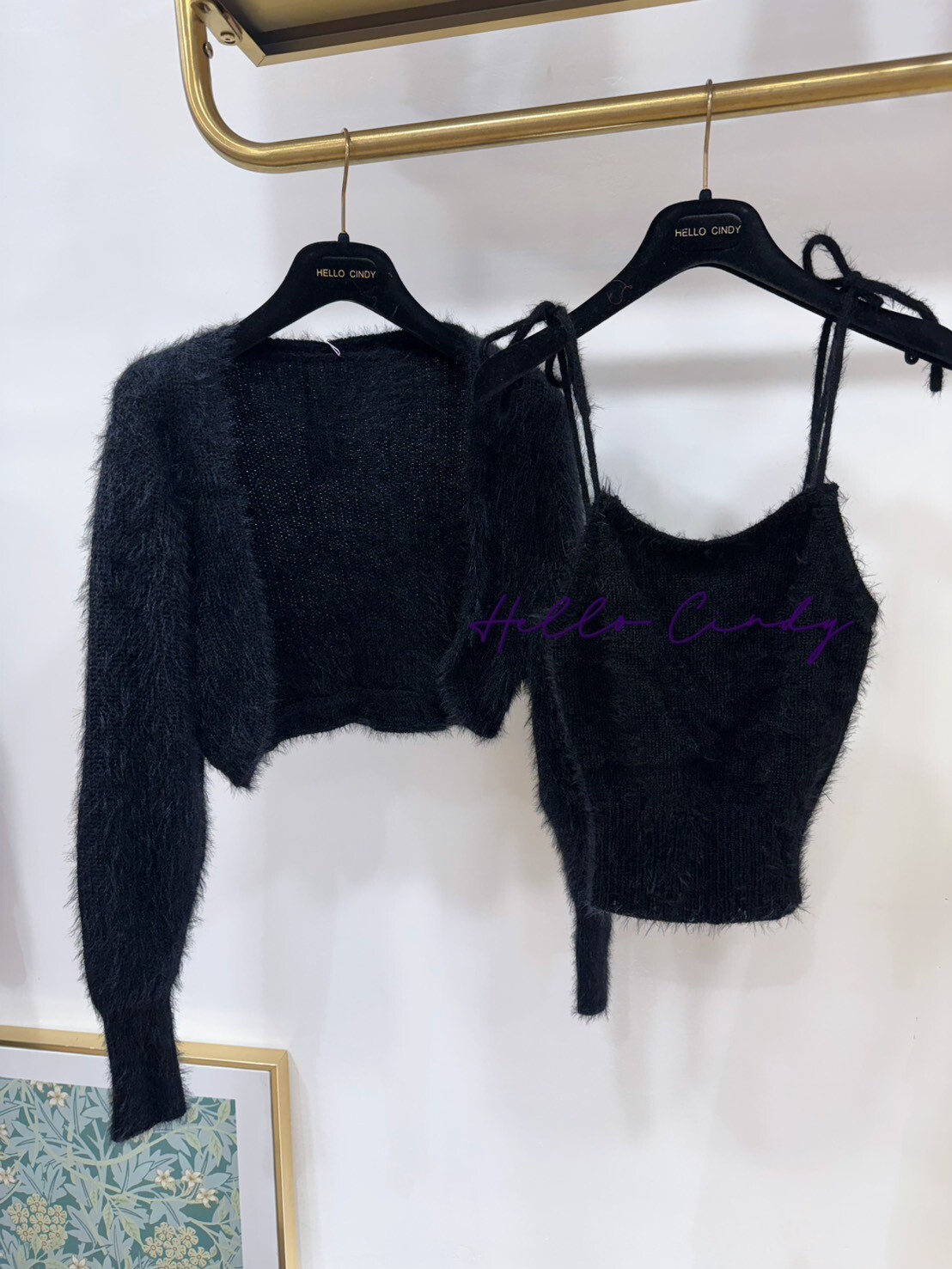 B02053 微辣感兩件組～毛海短版小外套+肩綁帶背心